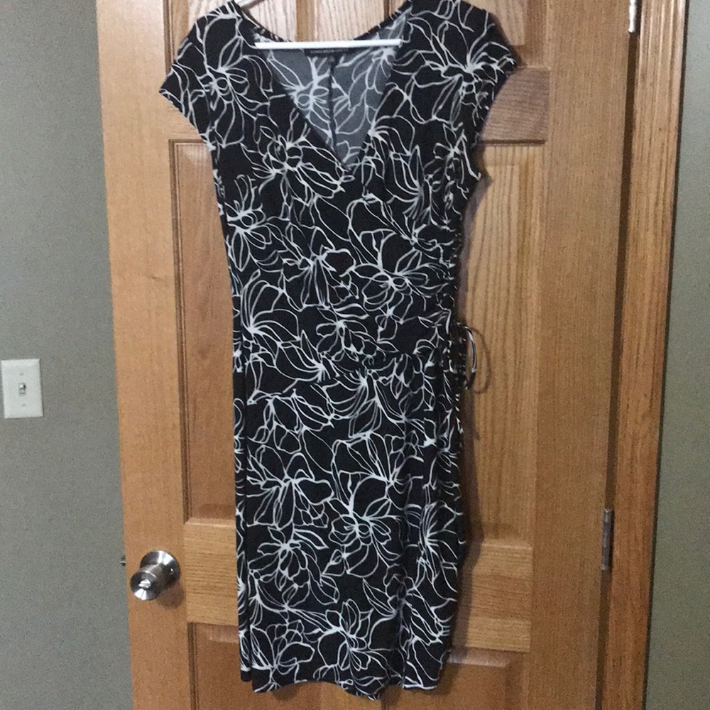 Black and white flower patter dress.